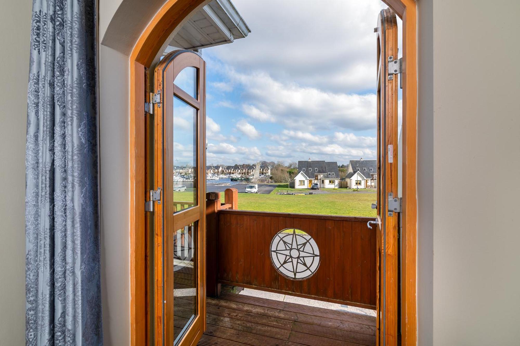 Shannonside - Stylish 5 Bed Marina Home & 40Ft Mooring Termonbarry Ngoại thất bức ảnh